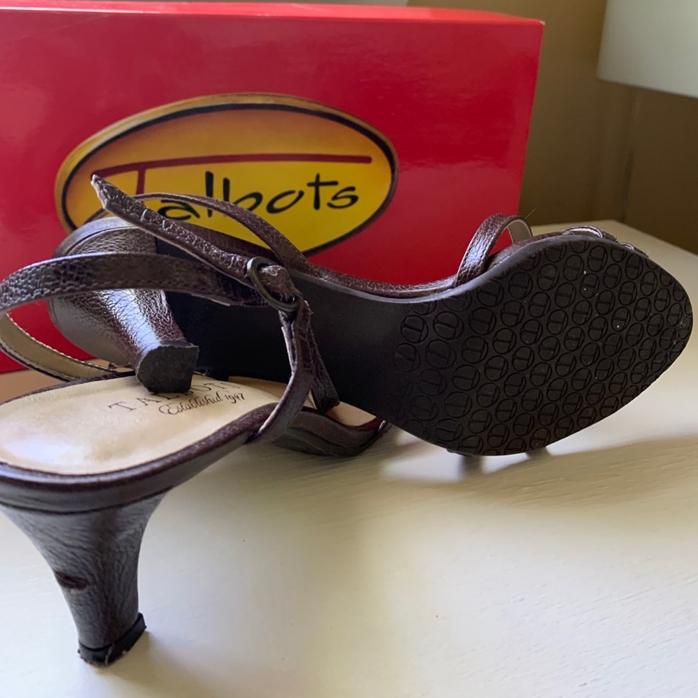 Talbots Heels - Picture 3 of 3